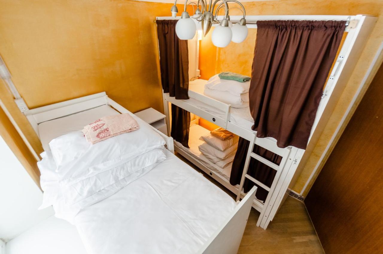 Sun City Hostel 3 Kiev Eksteriør bilde